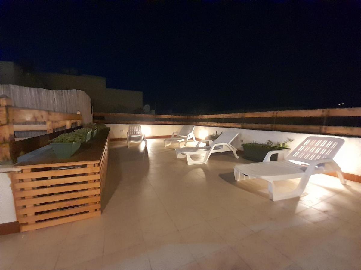 Case Vacanze "Residenze Trapanesi" Trapani Bagian luar foto
